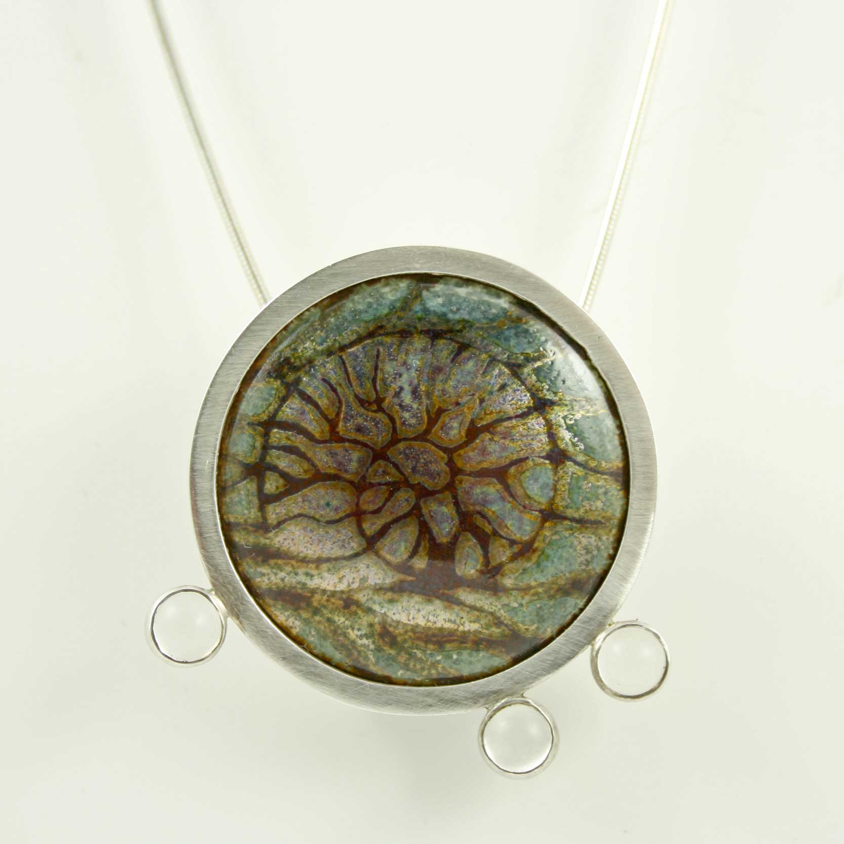 Ammonite-Necklace-with-moonstones