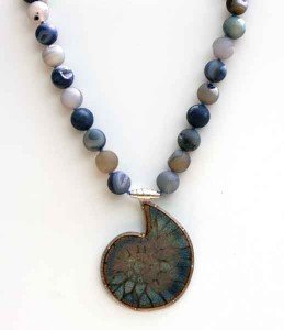 Blue-Fossil-with-Knotted-Agate-Beads-2